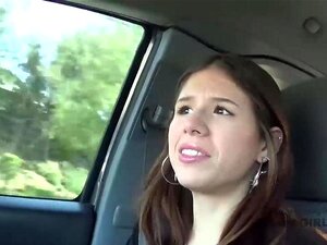 Elle est allée à une audition de mannequinat et a fini par sucer la