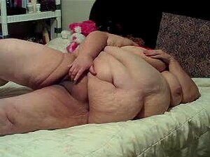 Envie de voir une MILF mature BBW montrer ses compétences en direct