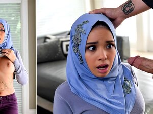 Aaliyah Hadid dans Un anal d'ado dans son hijab