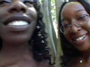 Byron Long, Stacey Cash et Miricle