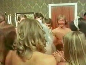 Mariage de groupe. Mariage de groupe