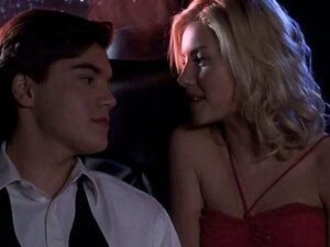 Les célébrités nues Elisha Cuthbert chevauchent son partenaire de