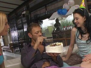Vivez la plus folle surprise d'anniversaire de tous les temps !
