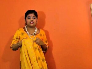 La fille indienne rupali découvre le massif Lanell de 1fuckdatecom