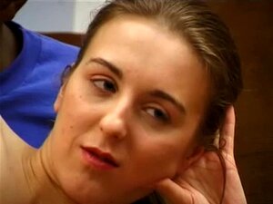 La britannique Zoe Rose Group Sex inc. Omar