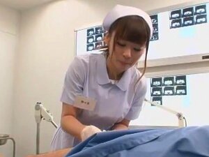 L'incroyable mannequin japonaise Mel Nonomiya, Aika Yoshihara, Mifuyu