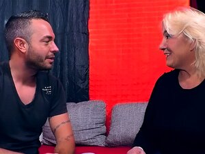Mamie allemande recrute un étalon frais pour satisfaire tous ses