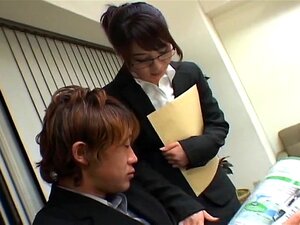Salope de bureau japonaise (non censurée)