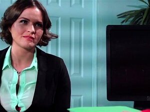 Krissy Lynn est allée à un entretien d'embauche et a fini par se