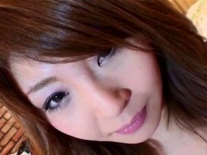 Jeu porno chaud avec la beauté à gros seins Maria Amane