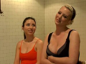 Baise De Détenue Lesbienne