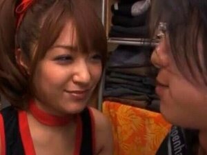 Mihiro Lovely, une mannequin japonaise, se régale de sexe fou