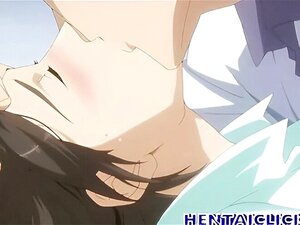 Hentai gay baisers chauds et préliminaires