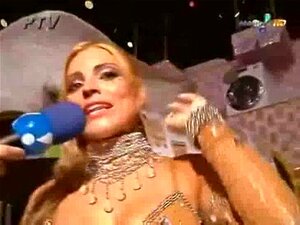 Le carnaval des blondes