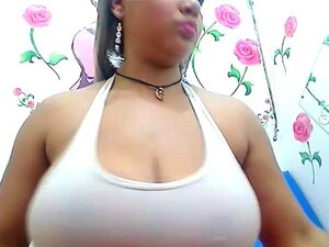 Fille latina gratuite Live Sex Cams masturbation