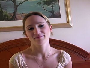 Pipe d'une femme amateur dans un porno amateur chaud 1