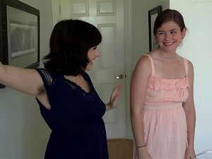 ATKhairy : Simone Delilah - Film lesbien, compte tes étoiles