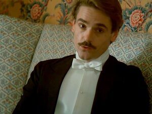 Ornella Muti baise dans un film amoureux de Swann