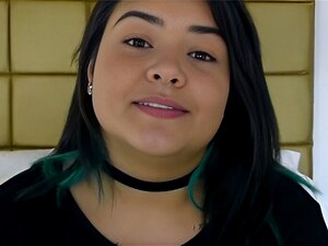 BBW Latina Se Fait Défoncer La Chatte Profondément Par Une Bite