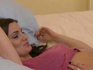 Lesbienne Aiden Ashley et Lily Carter