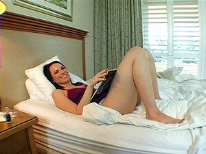 L'aventure anale de Jezebelle et Dana, quoi, les gens ? Cette semaine,