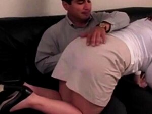 La fessée devient amateur BBW dans sa promotion