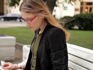 Elle est nerd - Argentine - Mélangeant sexe et études d'anglais.