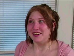 Joslyn aux gros seins et d'autres mamans amateurs désespérées