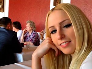 Blonde amateur folle, vidéo de sexe en POV