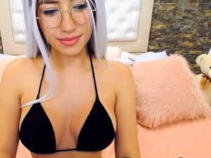 Gros cul et corps parfait ont des orgasmes multiples