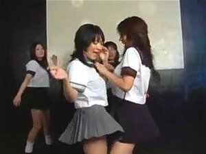 daiya japon sexy écolières gogo strip-tease danse de groupe, un