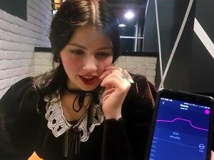 Faire jouir ma copine dans un restaurant public