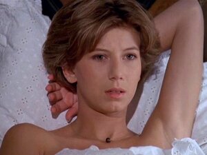 Fiona Gelin nue - Parole de flic - 1985. Fiona Gelin dans une scène