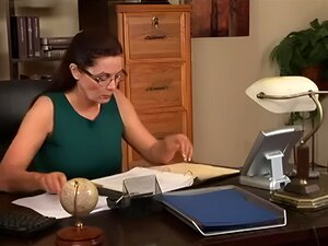 Jesse Jordan et Magdalene St Michaels se déchaînent sur leur chatte