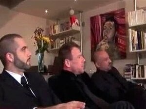 Baise anale gay extrême et suce de bite partie3