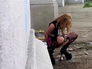 La meilleure pornstar Alicia Rhodes dans une blonde exotique, scène