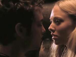Red Riding Hood (2011) Amanda Seyfried
