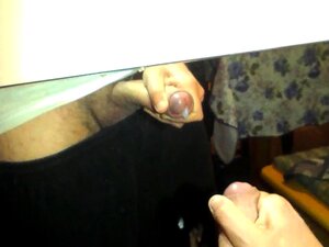 Se masturber devant le miroir, se masturber devant le miroir
