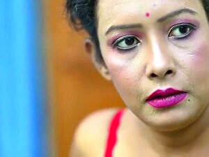 Ma bonne - Une beauté indienne chaude et sexy d'âge moyen -