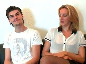 Cougar mature française durement sodomisée