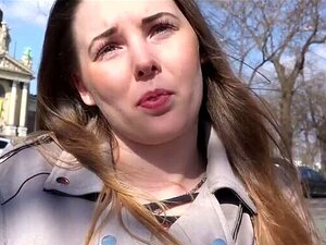 Lucie Boop - PARLE POUR BAISER LORS D'UN VRAI CASTING DANS LA RUE