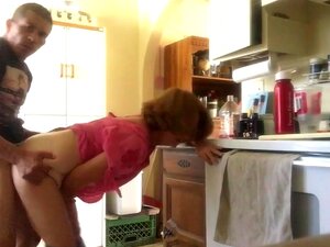 Salope grand-mère du quartier