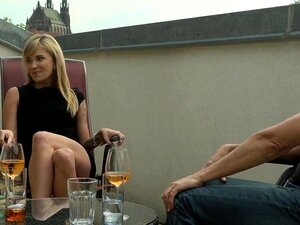 DADDY4K. Le vieux chanceux a une chance de baiser