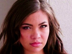 La bombe aux gros seins Cassidy se fait pilonner par Preston Par.