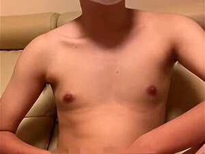 Hentai amateur nouvel étudiant pour éjaculer le sperme accumulé