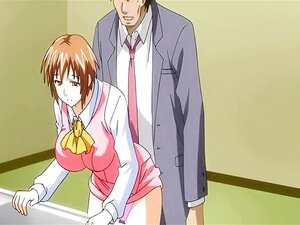 Femme d'anime aux gros seins se fait pilonner
