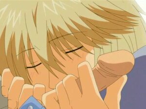 Deux gays hentai baisent chaudement au lit. Deux gays hentais nus