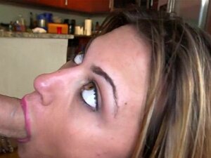 La Latina Carmen Ross se fait marteler par une bite