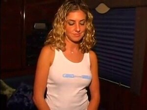 HOT GIRL 170 mignonne et nana lesbiennes jeunes salopes. HOT GIRL 170