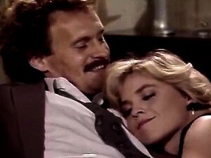 April West, Joey Silvera dans la plus belle star du porno classique